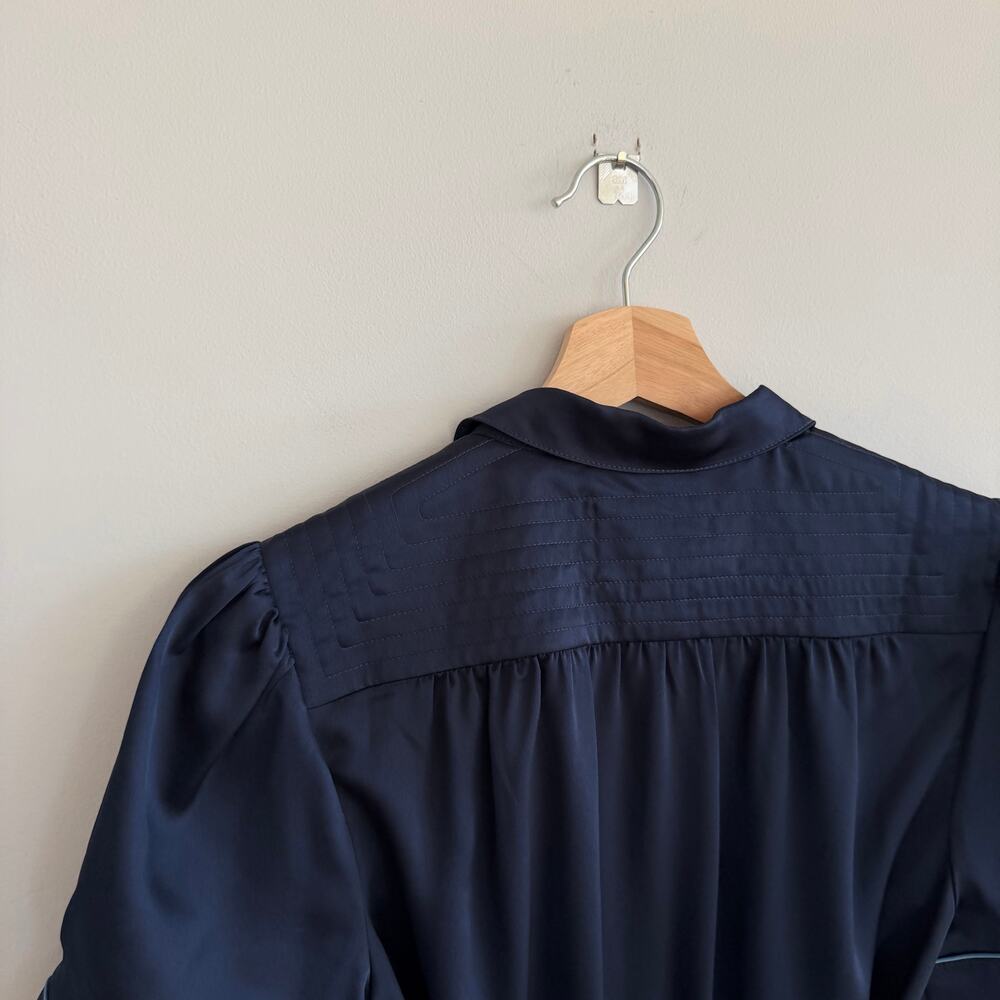 Tuckernuck Woodbine Satin Bellamy Collared Short Sleeve Midi Dress Navy Blue M - Picture 11 of 12